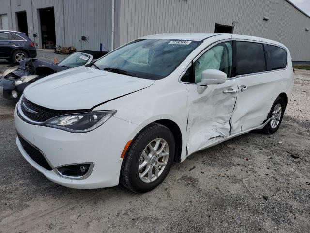 chrysler pacifica t 2020 2c4rc1fg7lr135740