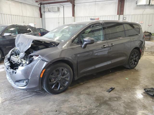 chrysler pacifica t 2019 2c4rc1fg8kr751655