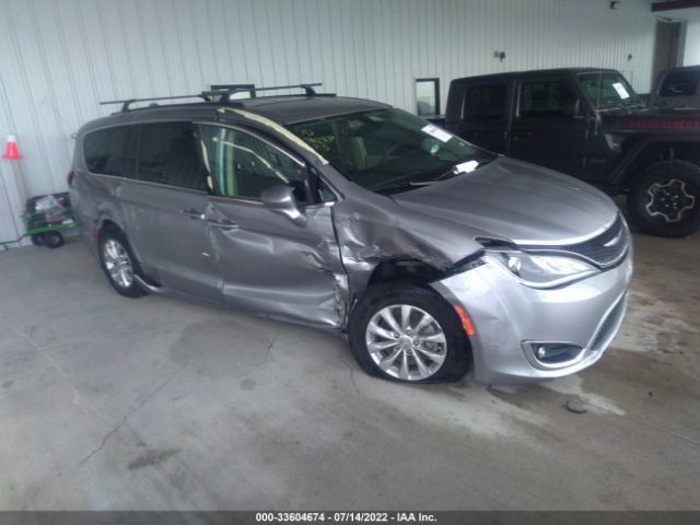 chrysler pacifica 2018 2c4rc1fg9jr117317