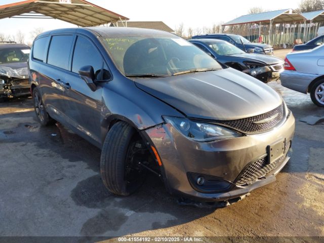 chrysler pacifica 2019 2c4rc1fg9kr532140