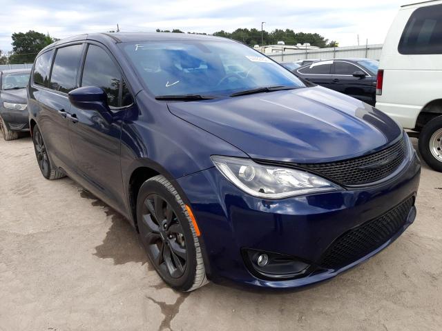 chrysler pacifica t 2018 2c4rc1fgxjr361963