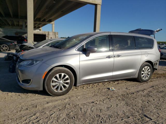 chrysler pacifica t 2019 2c4rc1fgxkr609954