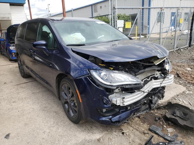 chrysler pacifica t 2019 2c4rc1fgxkr746697