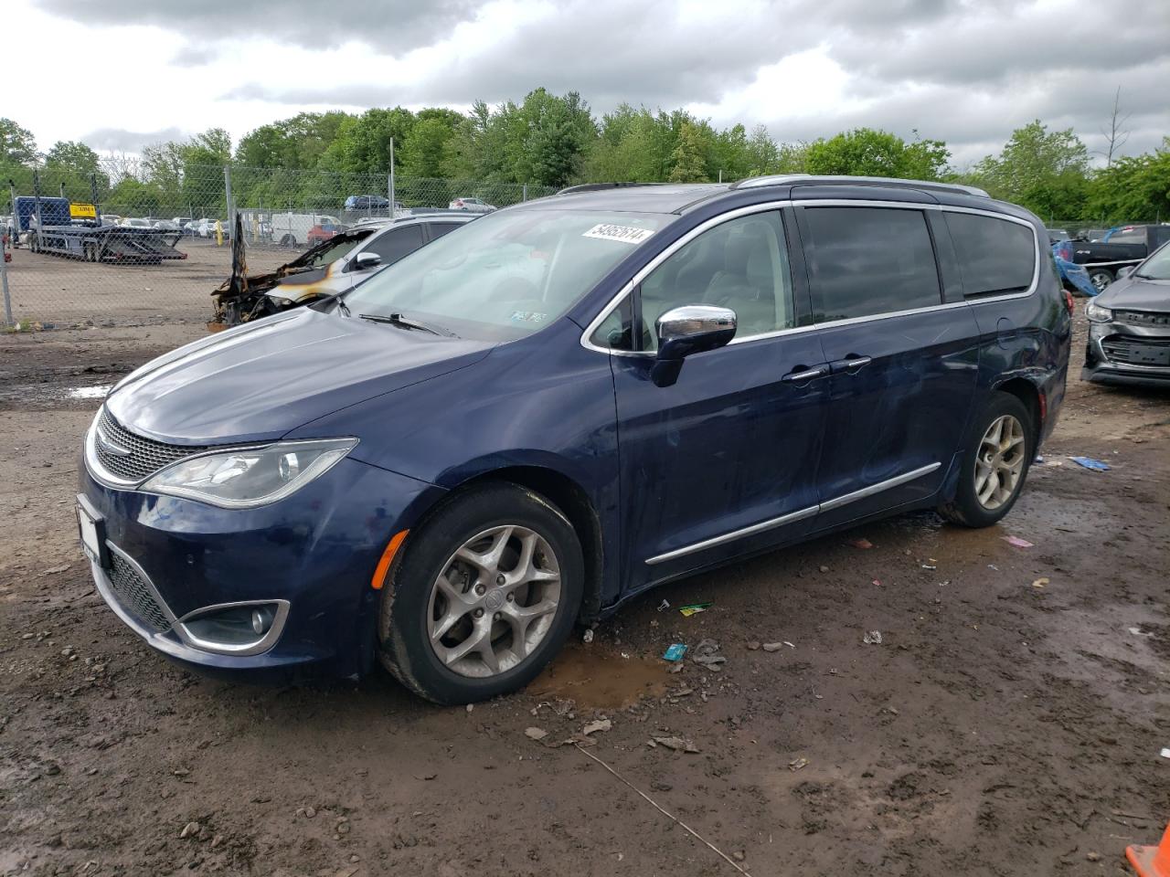 chrysler pacifica 2018 2c4rc1gg0jr106673