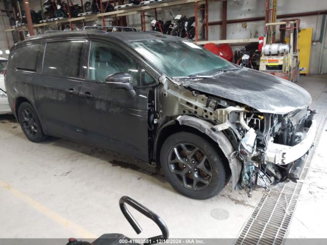 chrysler pacifica 2018 2c4rc1gg0jr172821