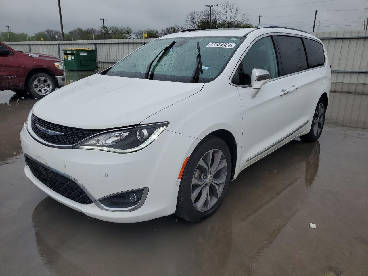 chrysler pacifica 2018 2c4rc1gg0jr189280