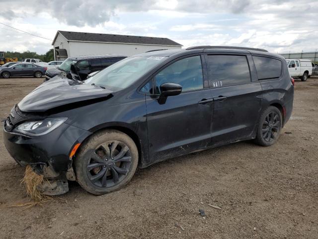 chrysler pacifica l 2018 2c4rc1gg1jr165103