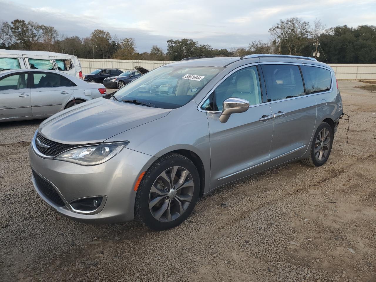 chrysler pacifica 2017 2c4rc1gg5hr730236