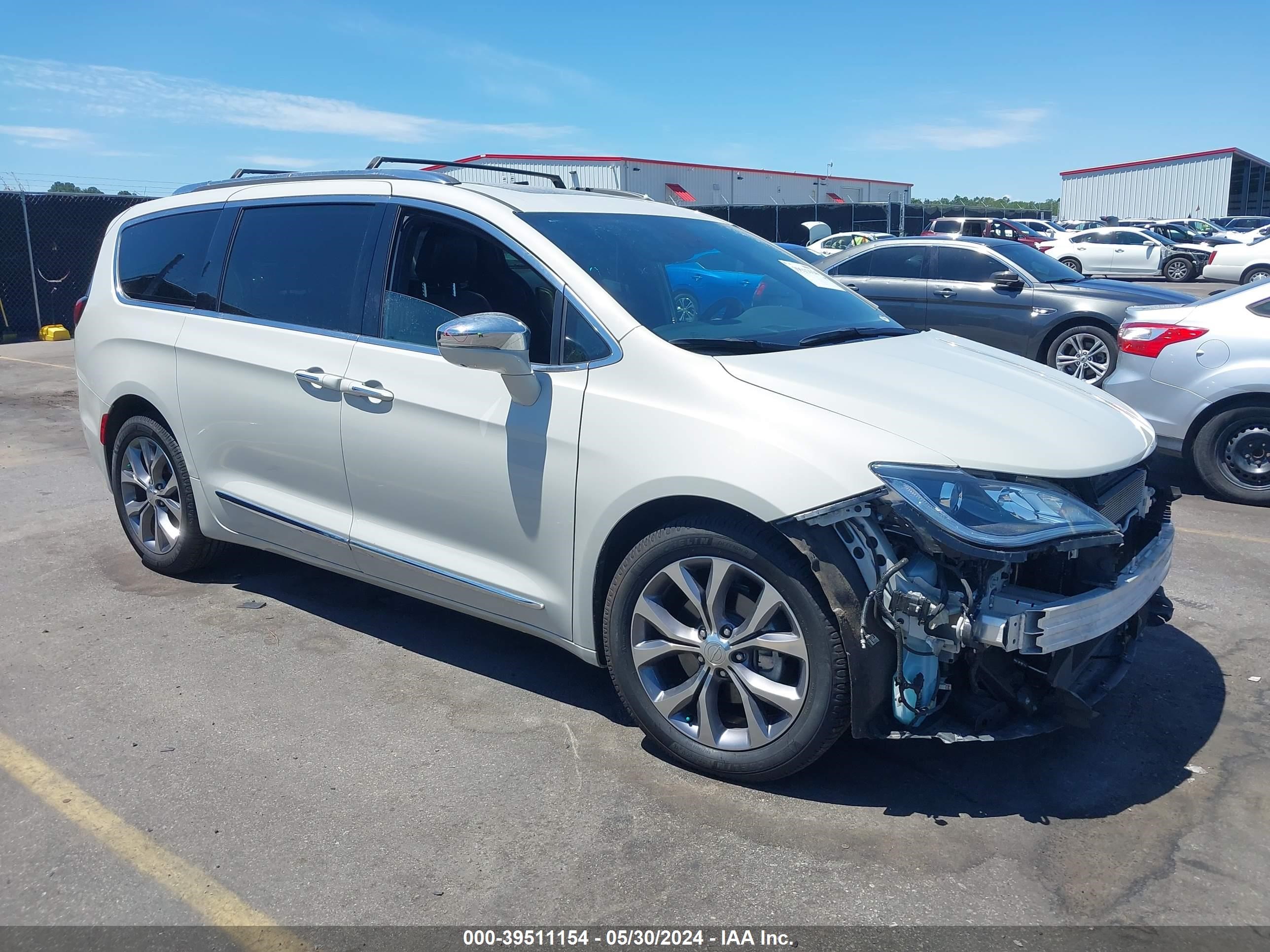 chrysler pacifica 2020 2c4rc1gg8lr124390