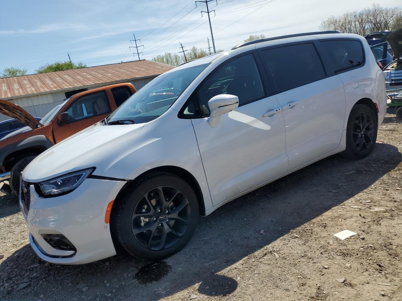 chrysler pacifica 2022 2c4rc1gg8nr163760