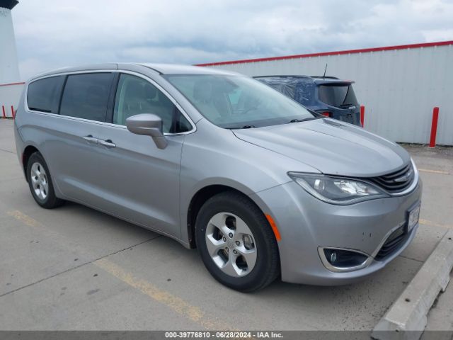 chrysler pacifica hybrid 2017 2c4rc1h73hr765095