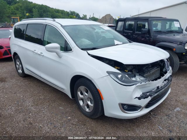 chrysler pacifica hybrid 2019 2c4rc1l70kr710828