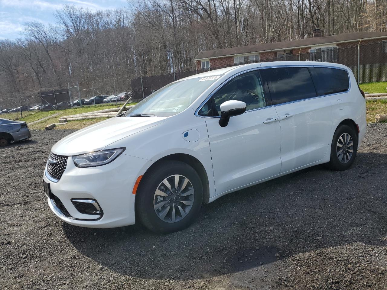 chrysler pacifica 2023 2c4rc1l73pr608897