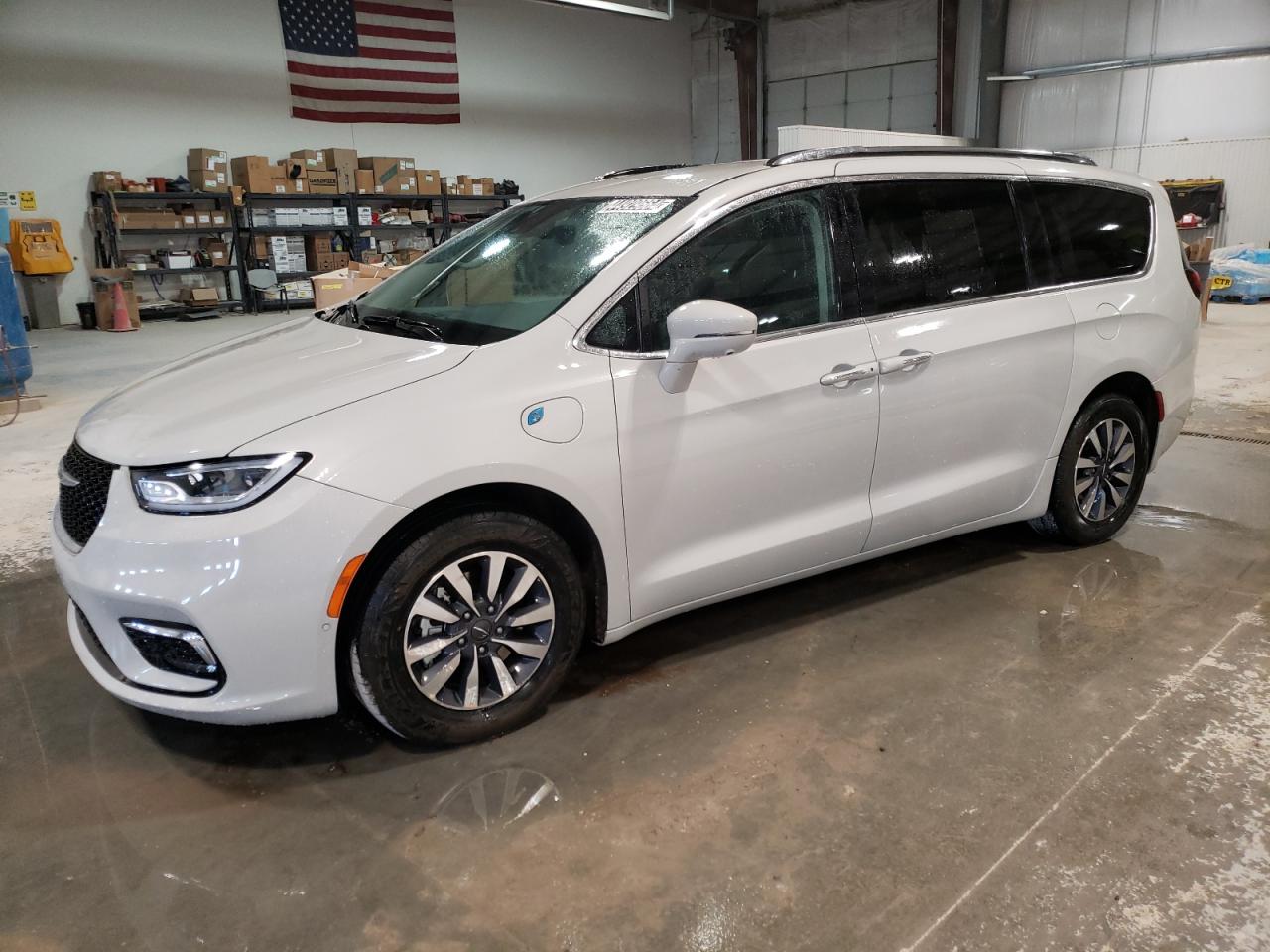 chrysler pacifica 2021 2c4rc1l76mr586048