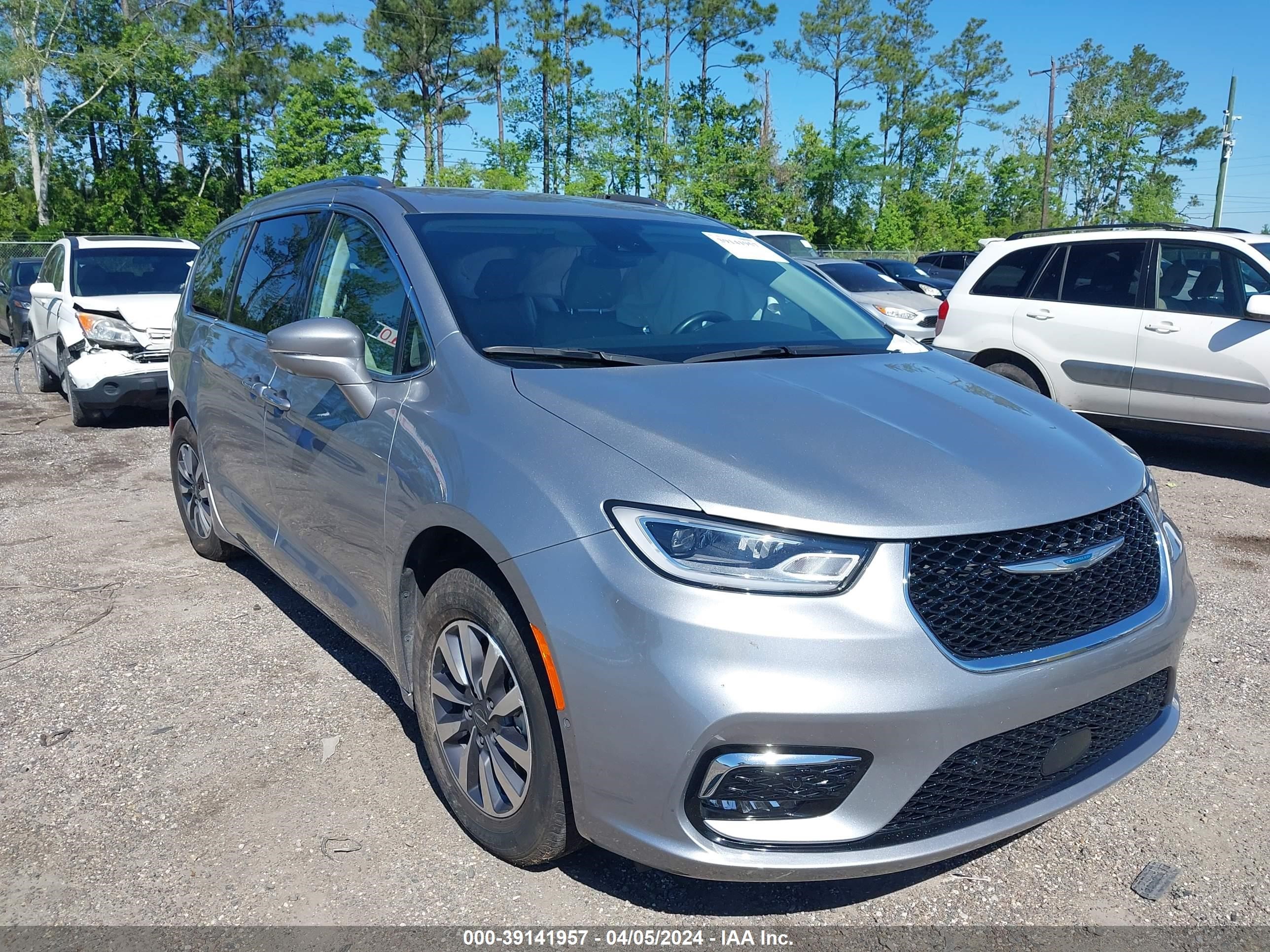 chrysler pacifica 2021 2c4rc1l76mr594117