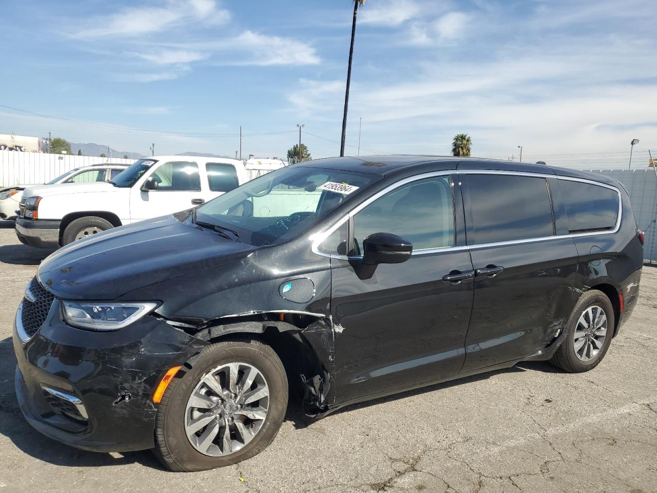 chrysler pacifica 2023 2c4rc1l78pr630863