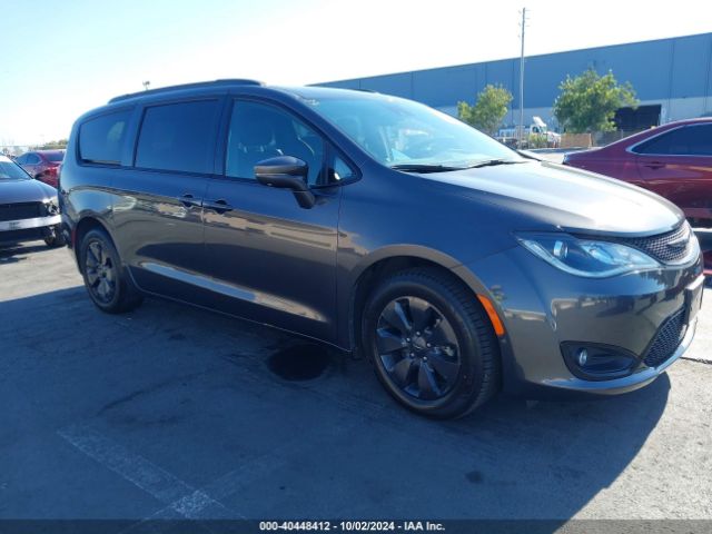 chrysler pacifica 2020 2c4rc1n70lr242565