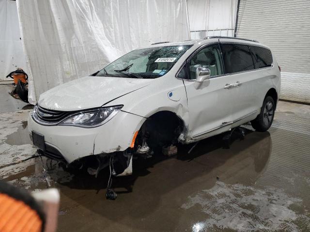 chrysler pacifica e 2017 2c4rc1n73hr723871