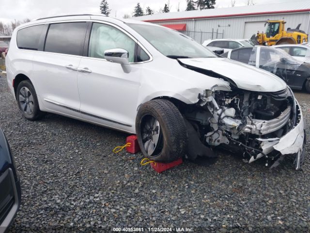 chrysler pacifica 2018 2c4rc1n74jr125245