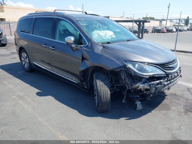 chrysler pacifica 2018 2c4rc1n78jr213716