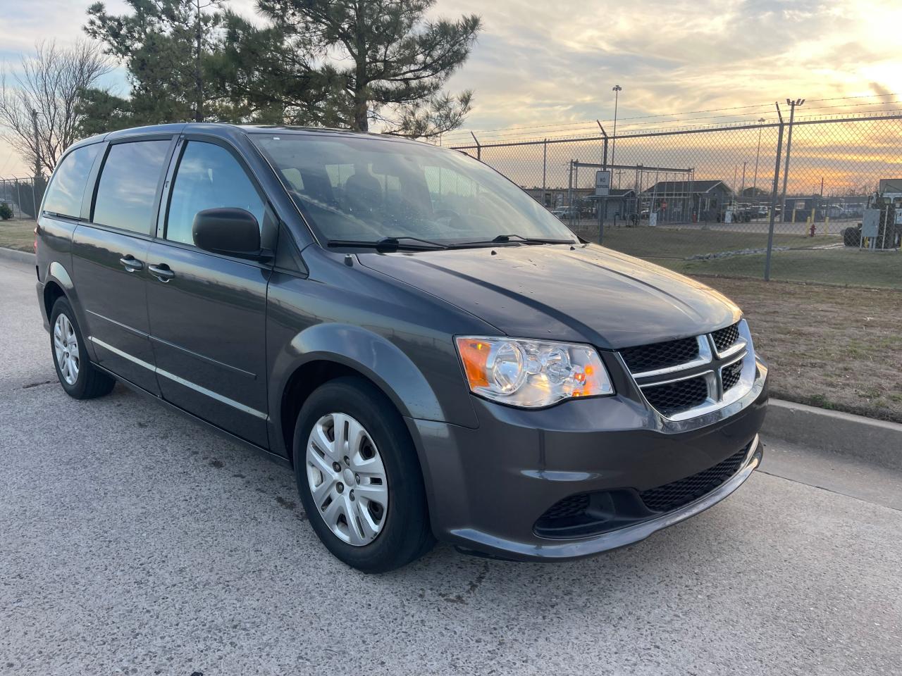 dodge caravan 2016 2c4rdgbg4gr352044