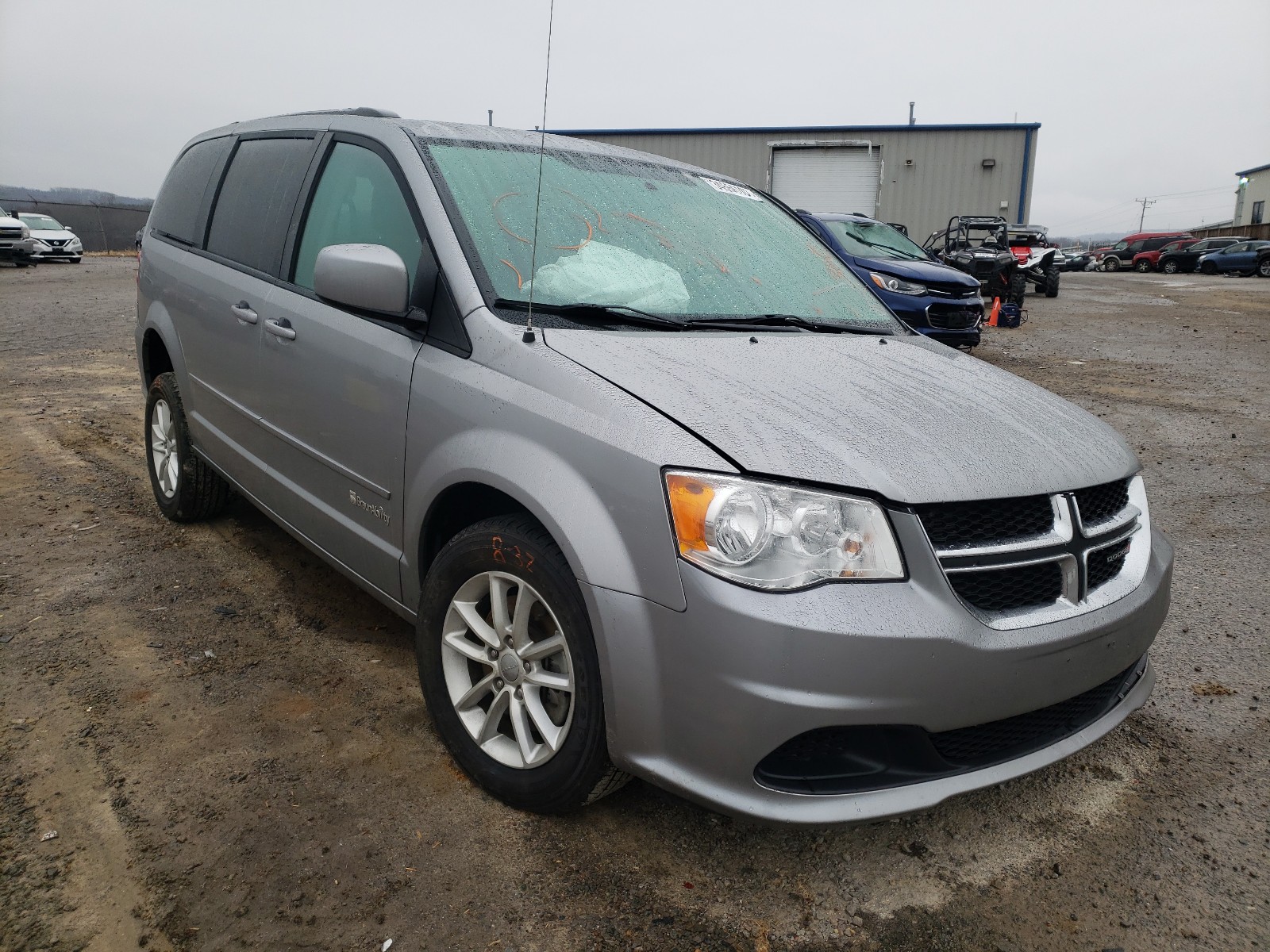 dodge grand cara 2016 2c4rdgcg8gr325539