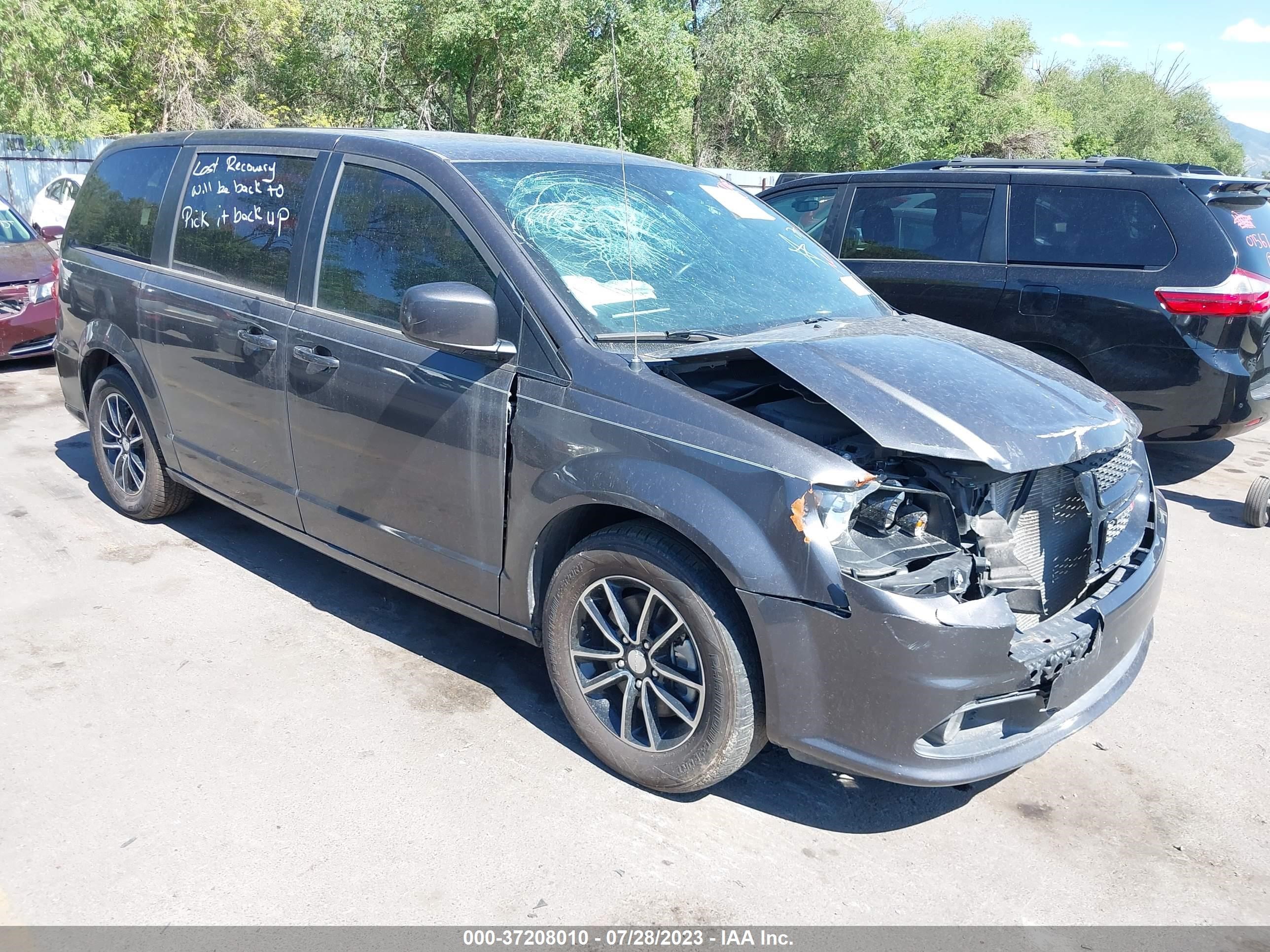 dodge caravan 2018 2c4rdgcg9jr262796