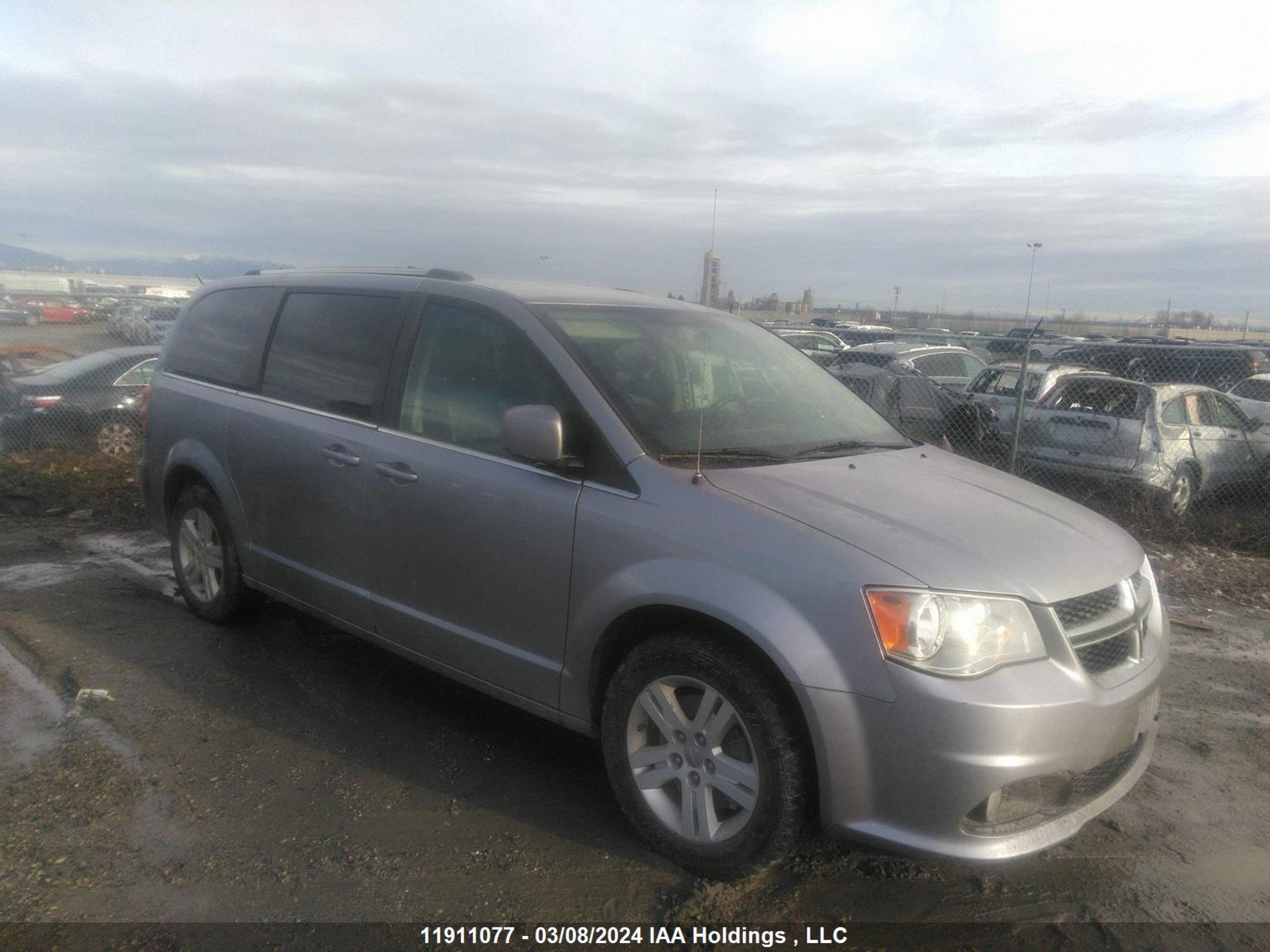 dodge caravan 2018 2c4rdgdg9jr179979