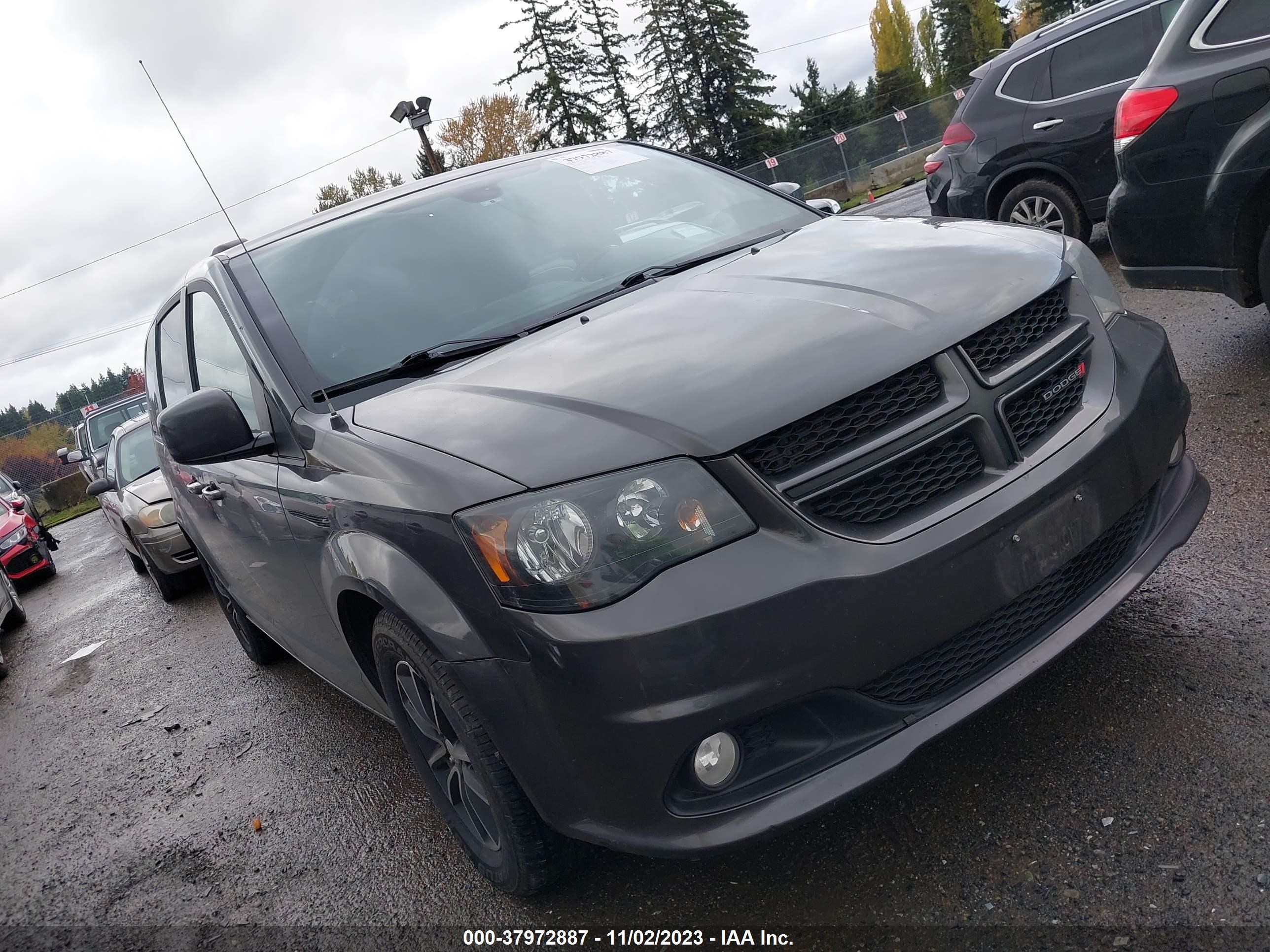 dodge caravan 2018 2c4rdgeg9jr346128