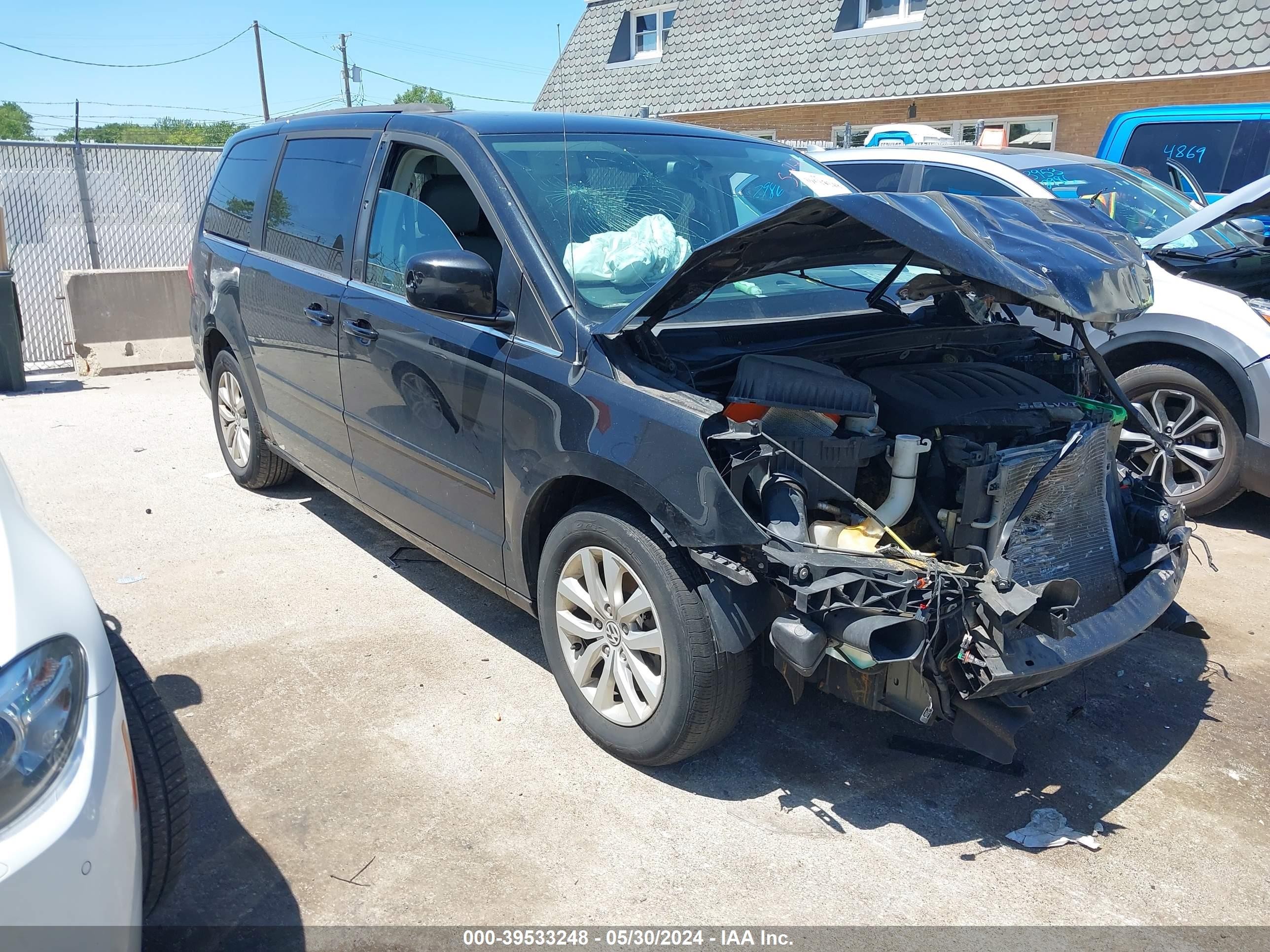 volkswagen routan 2013 2c4rvabg8dr724720