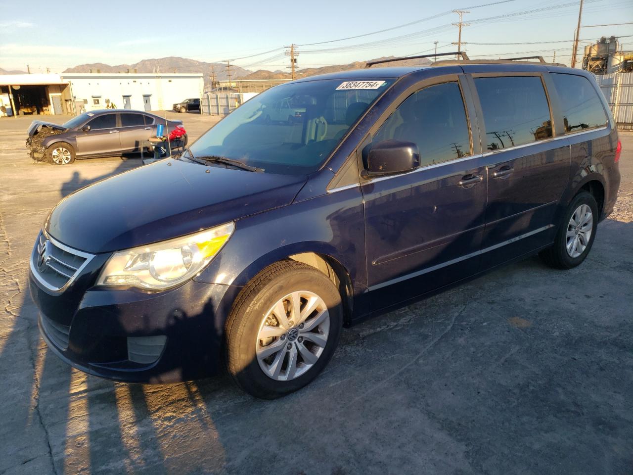 volkswagen routan 2012 2c4rvabg9cr276289