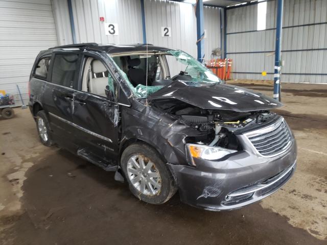 chrysler town &amp cou 2016 2c7wc1bg4gr239023