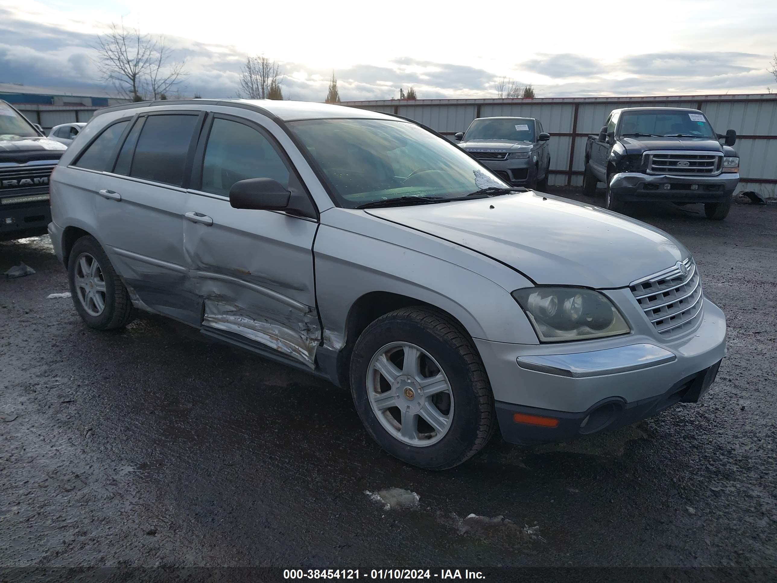 chrysler pacifica 2004 2c8gf68404r176516