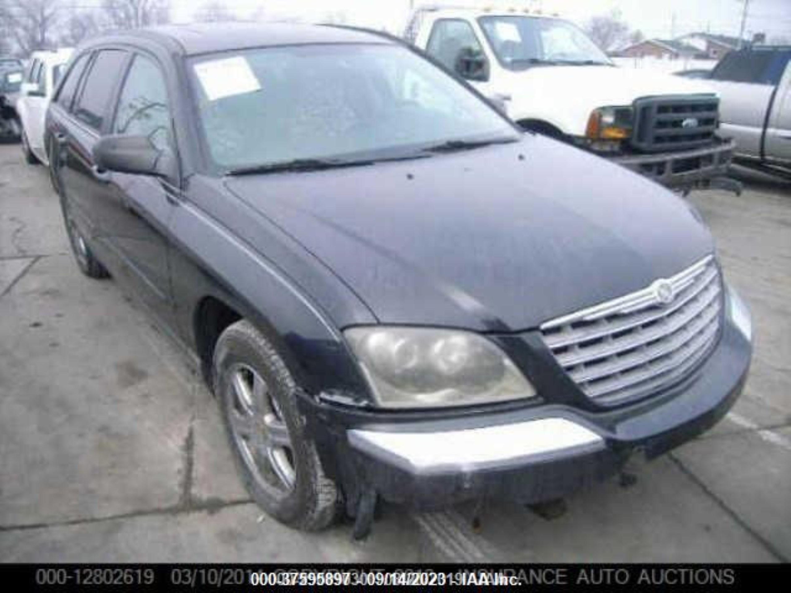 chrysler pacifica 2004 2c8gf68404r333770