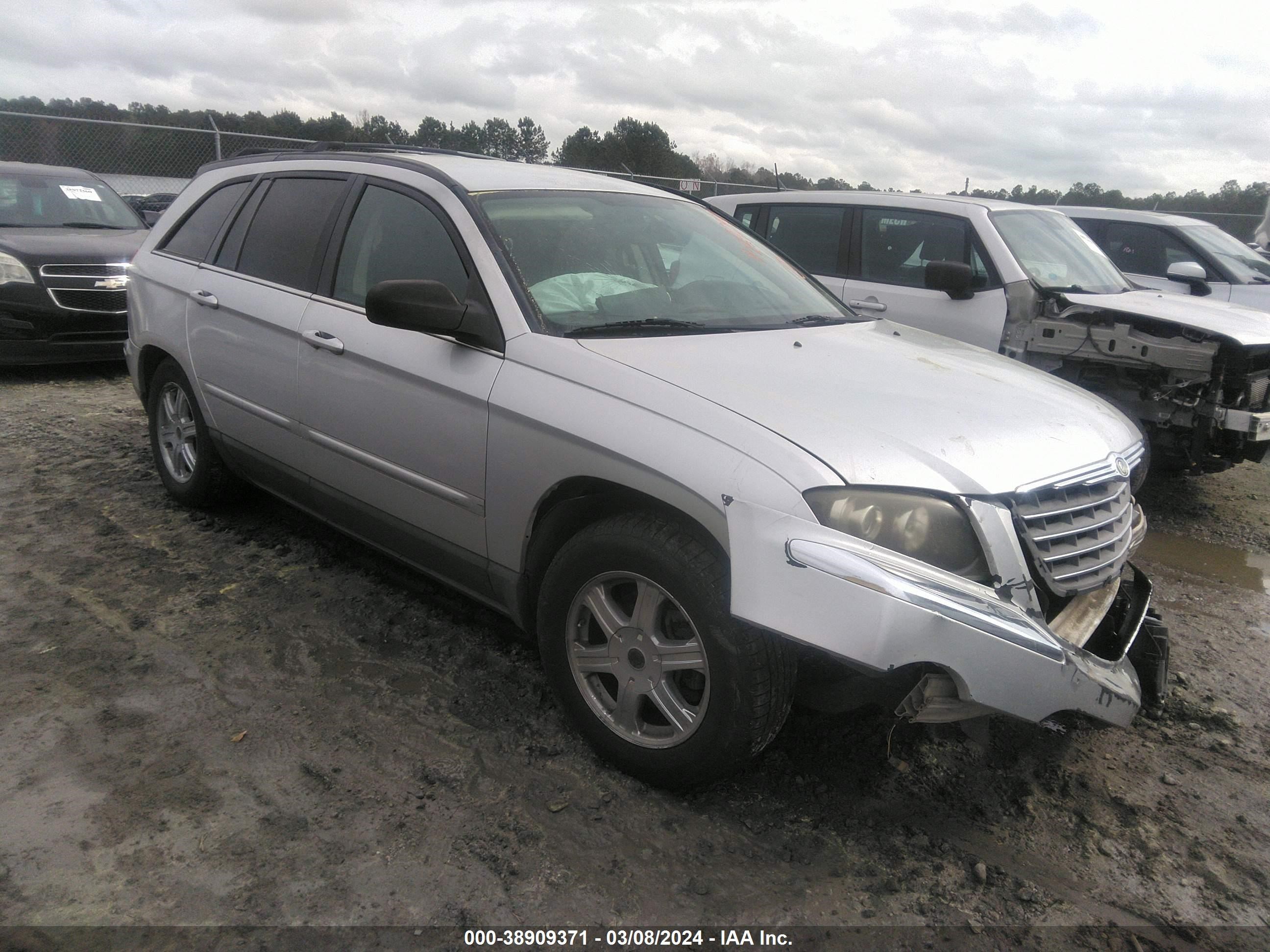 chrysler pacifica 2004 2c8gm68454r294356