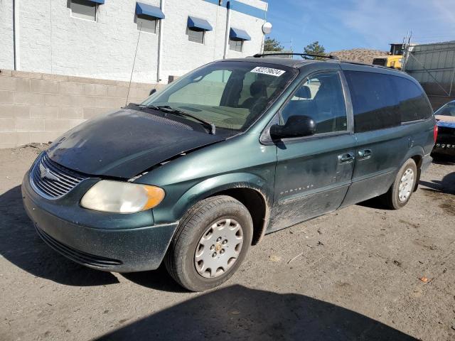 chrysler town & cou 2001 2c8gp44g11r194861