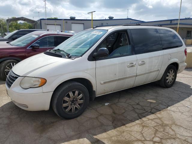 chrysler town & cou 2005 2c8gp54l55r296561