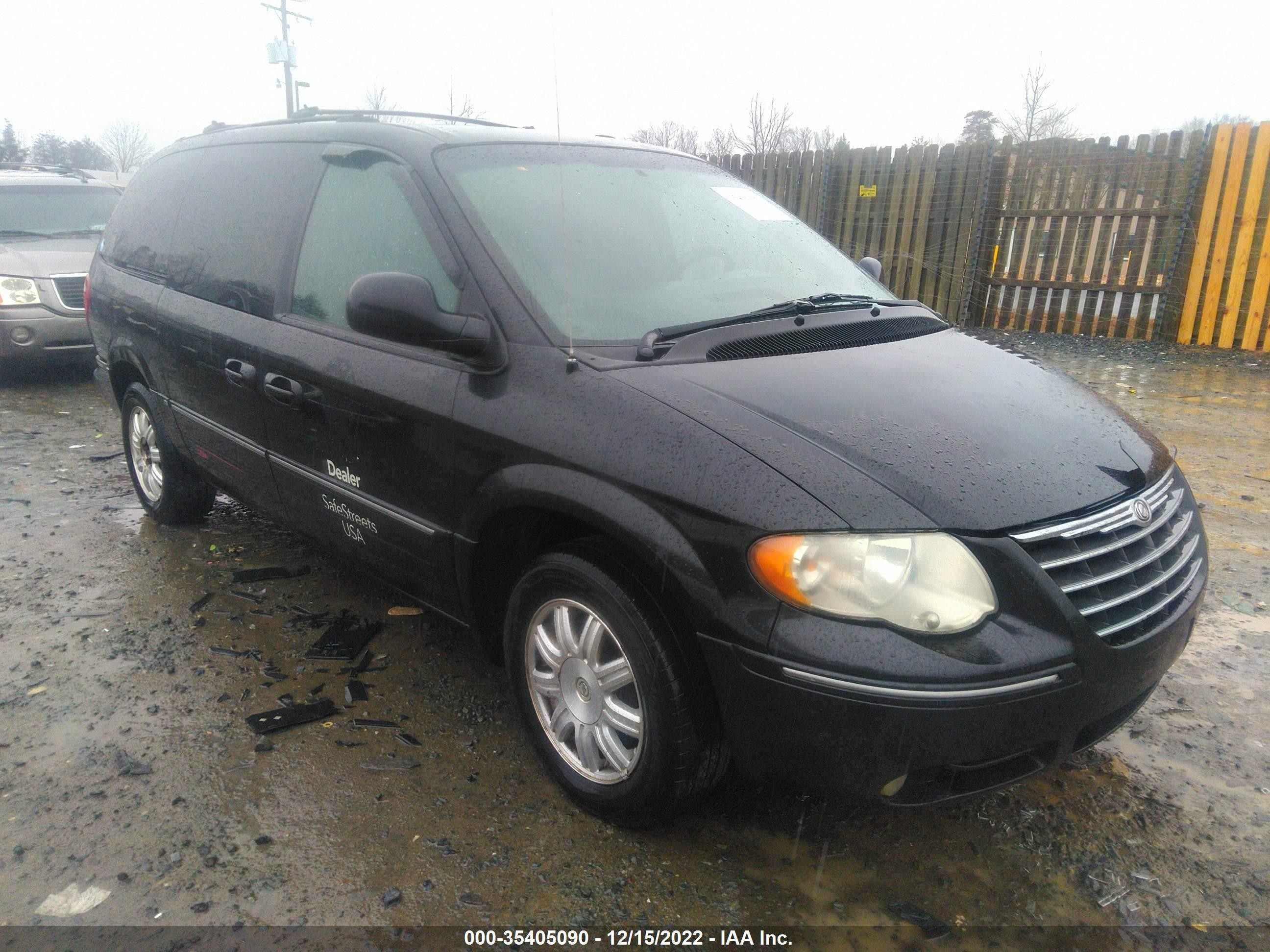 chrysler town & country 2005 2c8gp54l95r123805