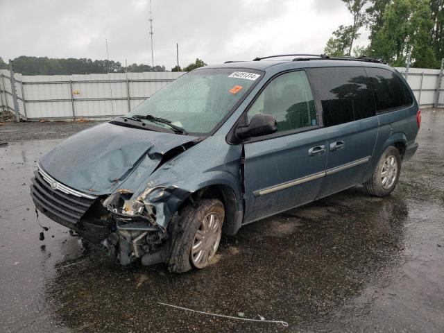 chrysler town & cou 2005 2c8gp54l95r222608