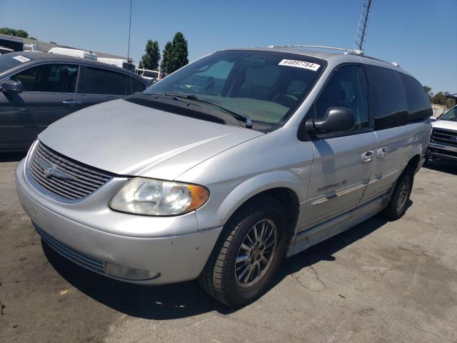 chrysler minivan 2002 2c8gp64l02r771518