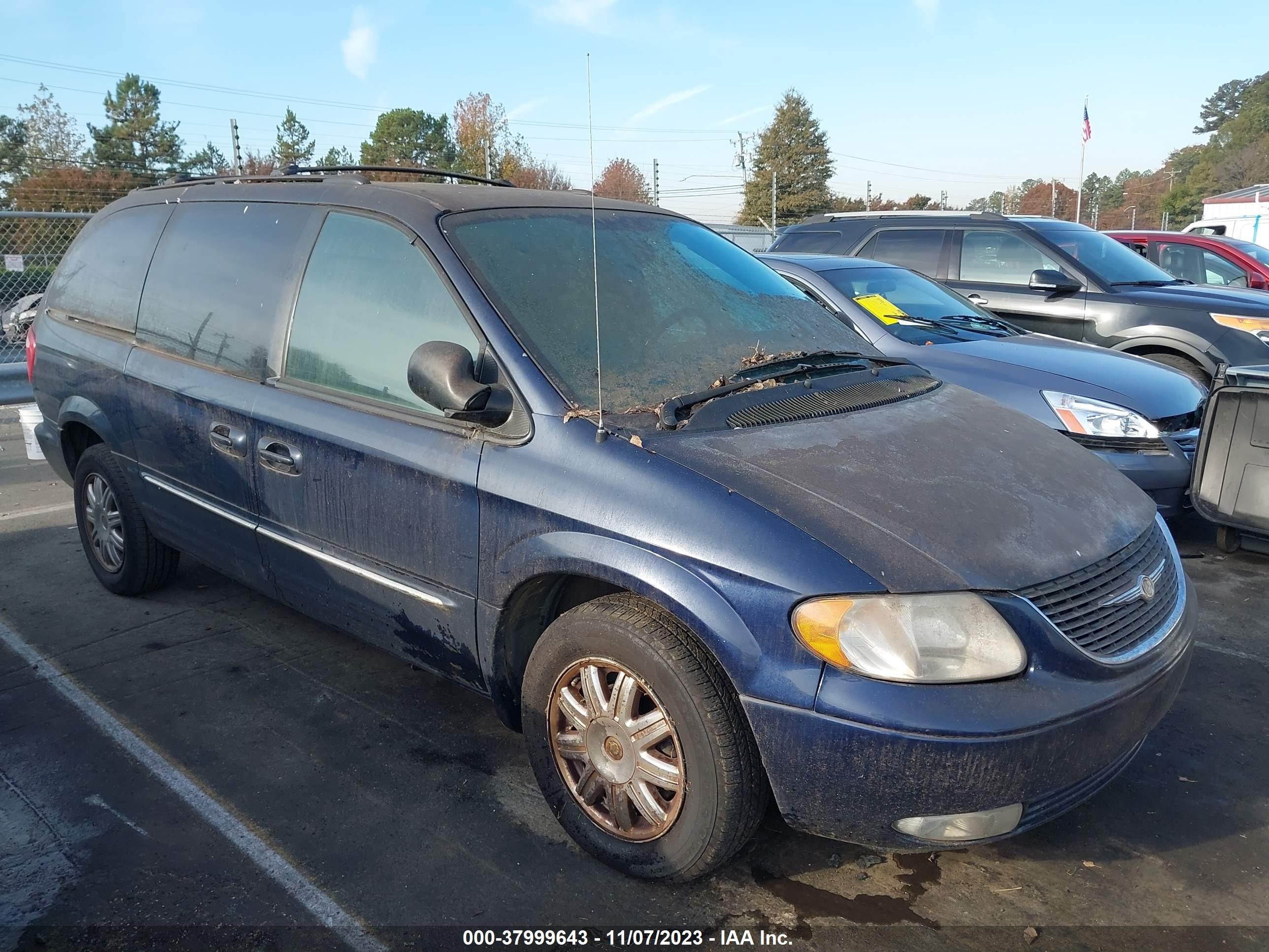 chrysler town & country 2004 2c8gp64l24r520941