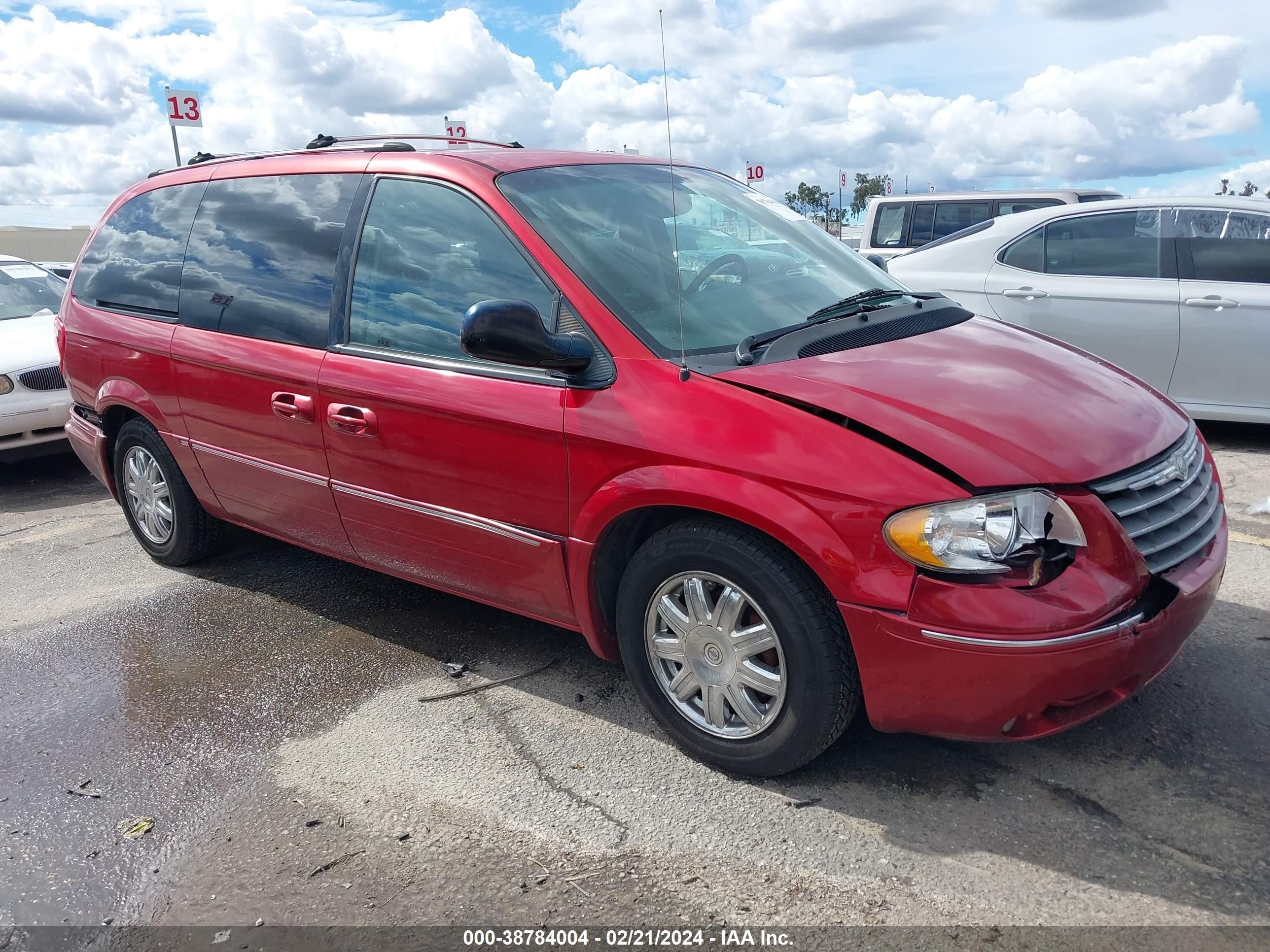 chrysler town & country 2005 2c8gp64l25r227803