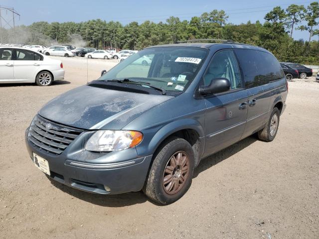 chrysler town & cou 2005 2c8gp64l45r243291