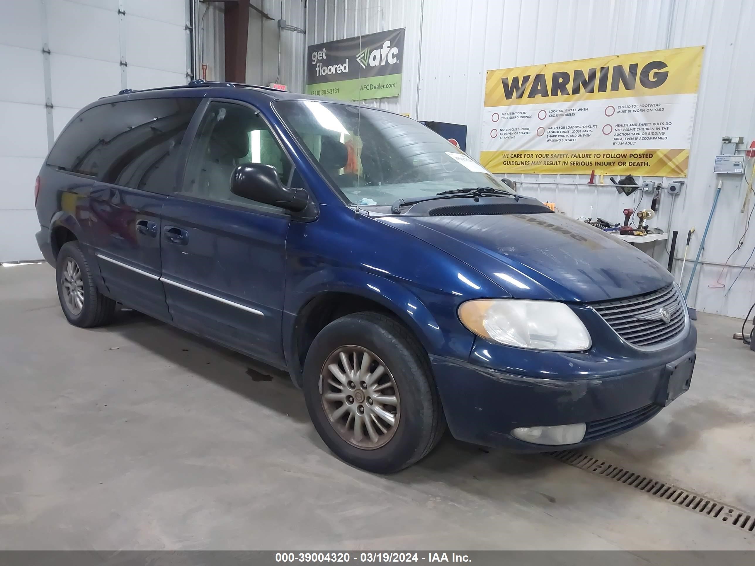 chrysler town & country 2003 2c8gp64l53r161485