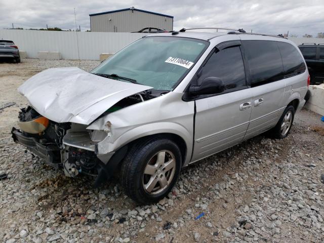 chrysler town & cou 2005 2c8gp64l55r392132