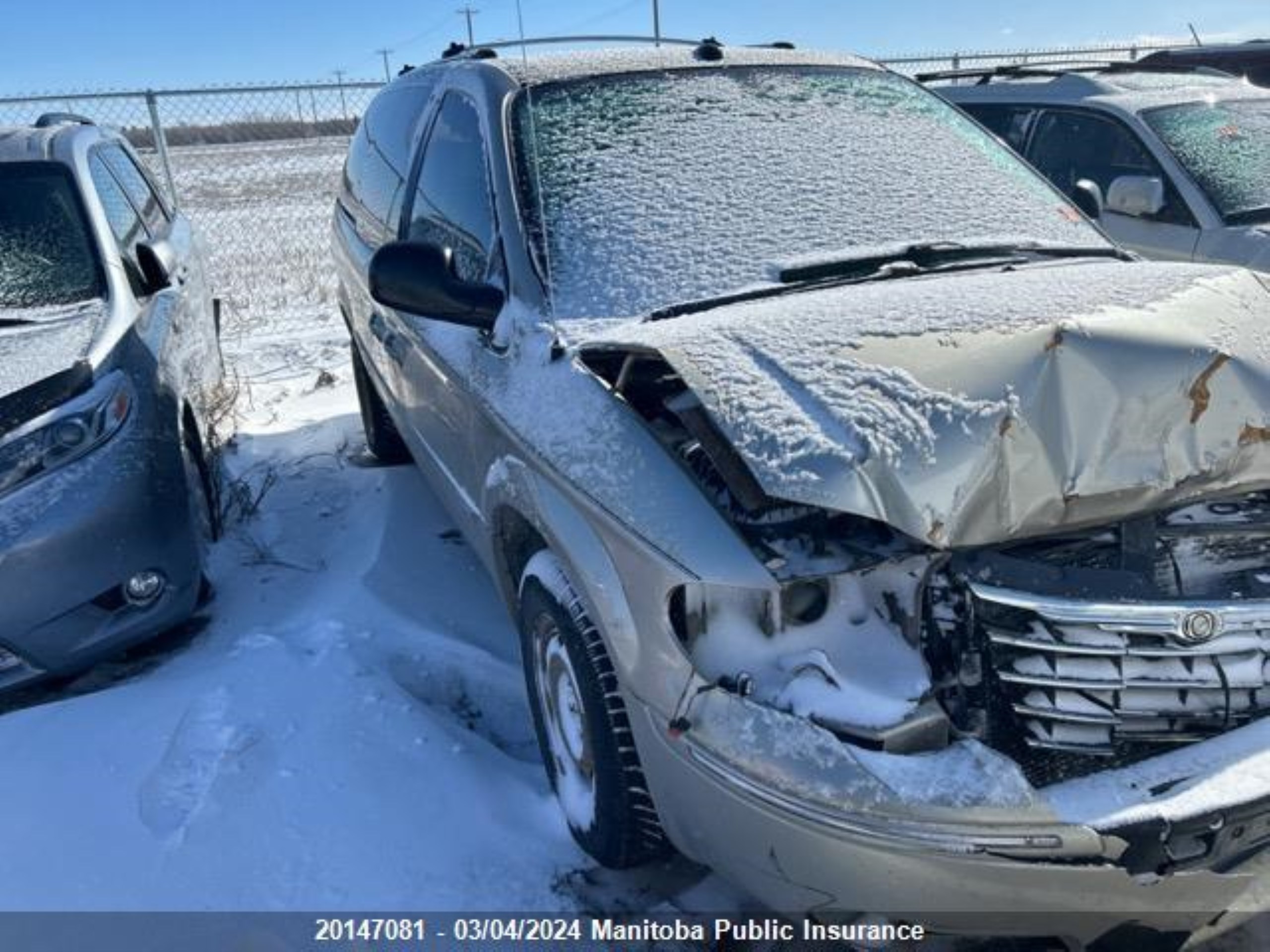 chrysler town & country 2005 2c8gp64l55r457335