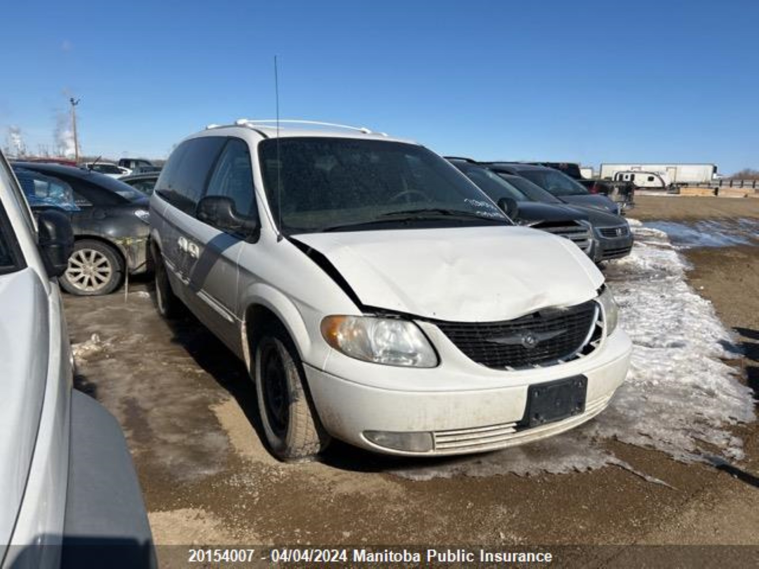 chrysler town & country 2002 2c8gp64l62r565569