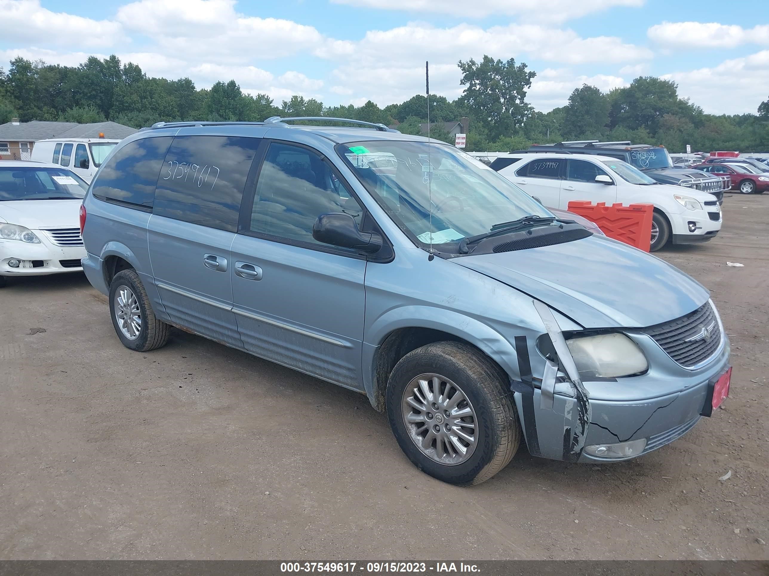 chrysler town & country 2003 2c8gp64l93r159660