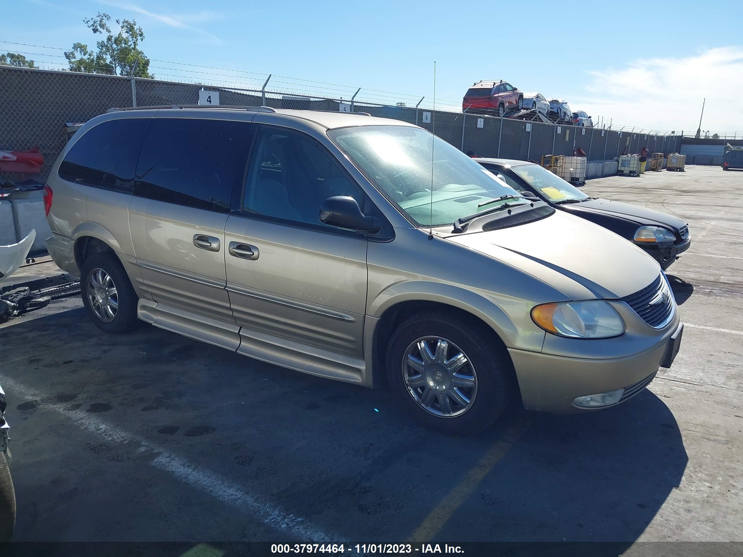 chrysler town & country 2003 2c8gp64l93r360362