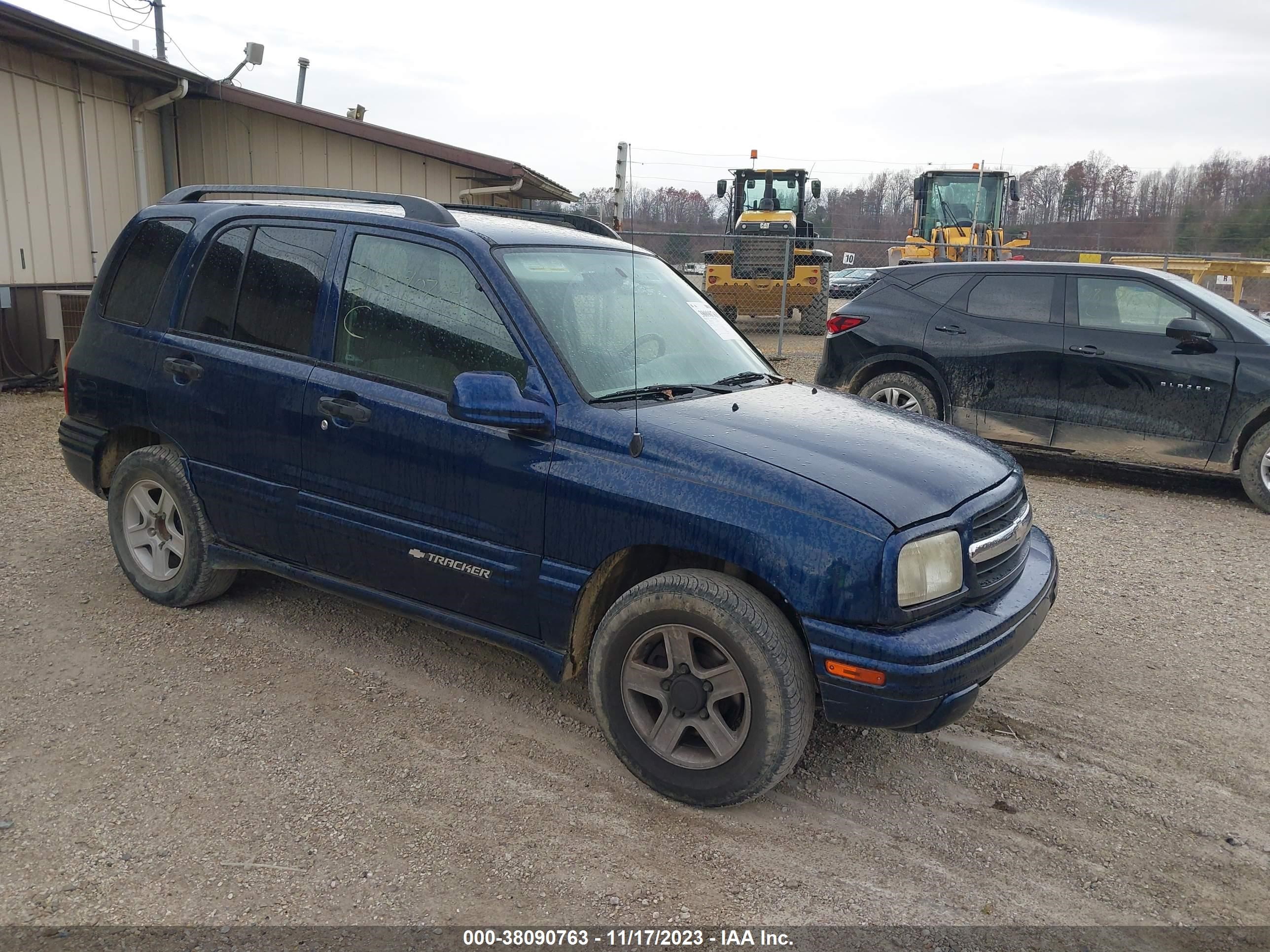 chevrolet tracker 2003 2cnbj634836930761